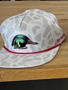 Southern String snap back